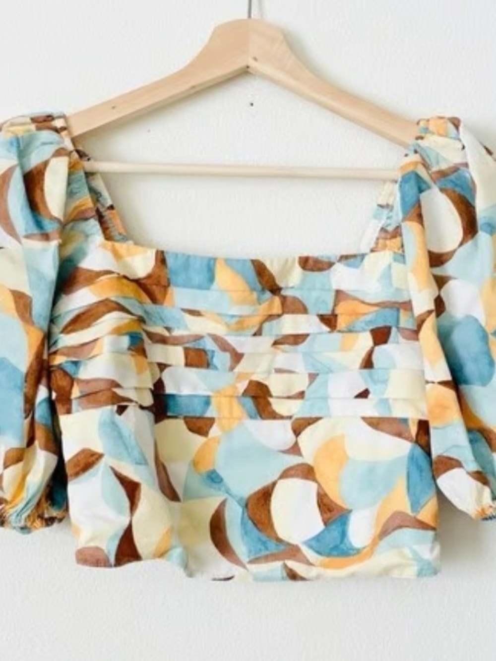 Abercrombie & Fitch Square-Neck Puff Sleeve Crop Top in Blue, Brown & Cream
